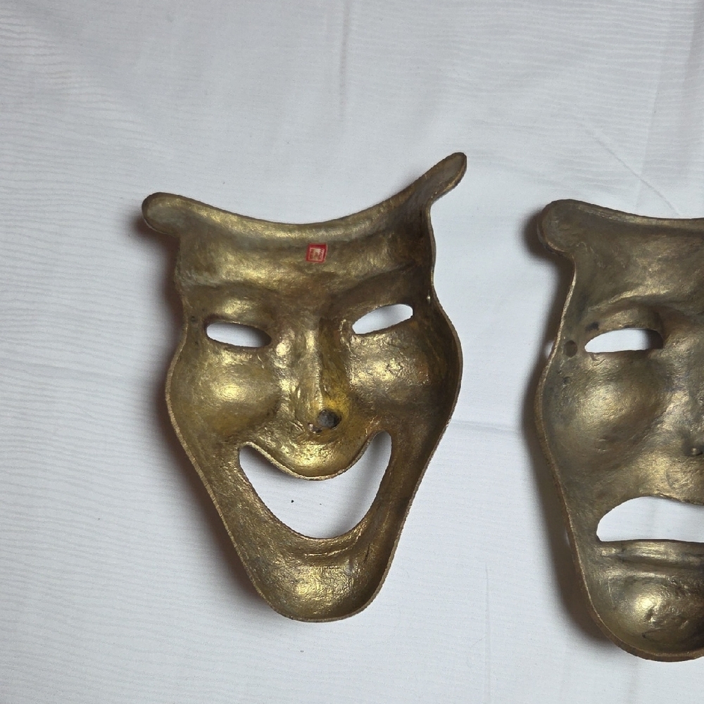 Vintage Brass Comedy and Tragedy Mask Sculpture. - Picture 4 of 6